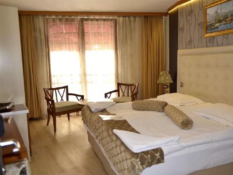 Galata Palace Hotel Istanbul Ngoại thất bức ảnh