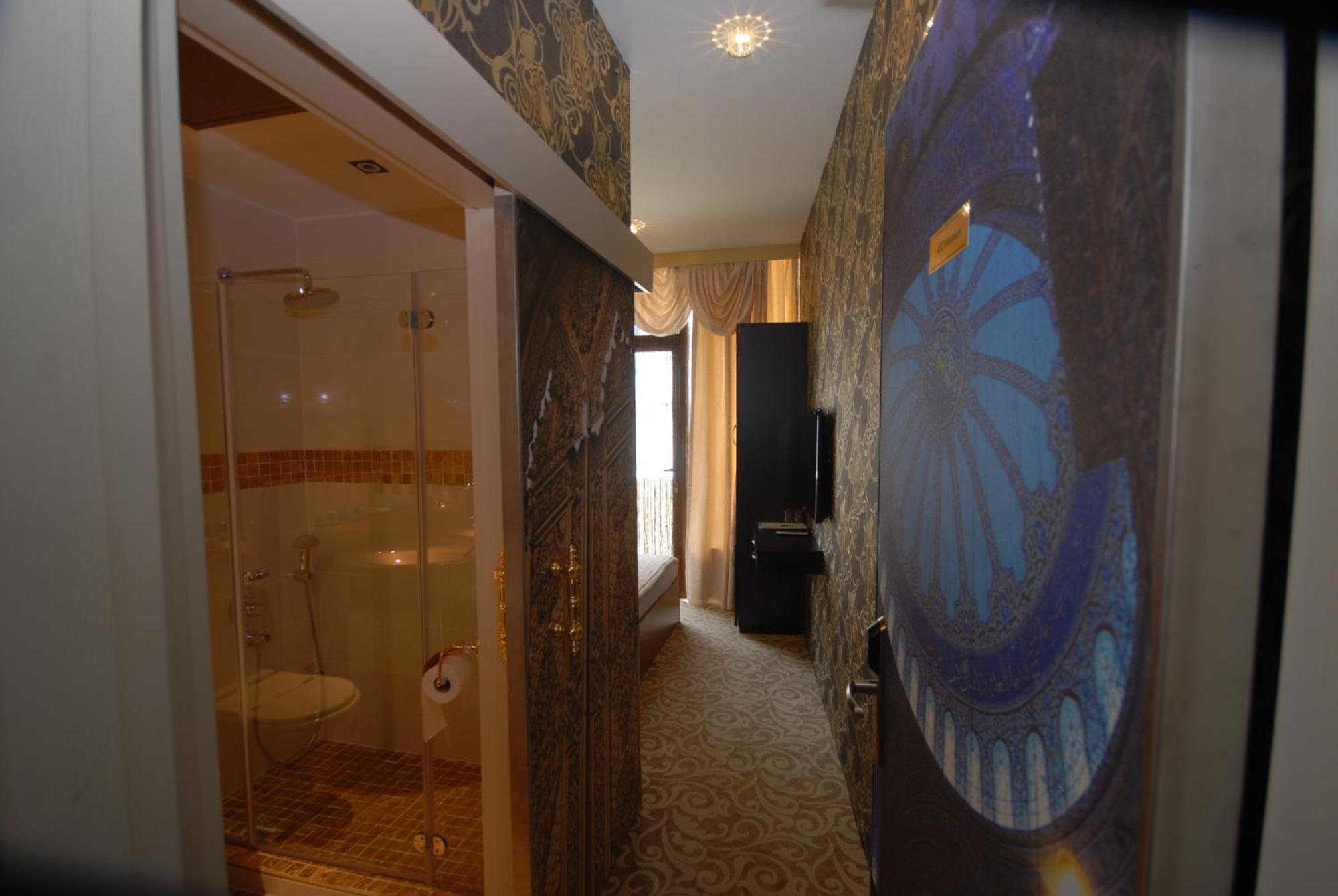 Galata Palace Hotel Istanbul Ngoại thất bức ảnh